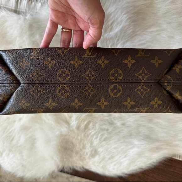 Loui Vuitton Sully PM Monogram - Picture 4 of 9